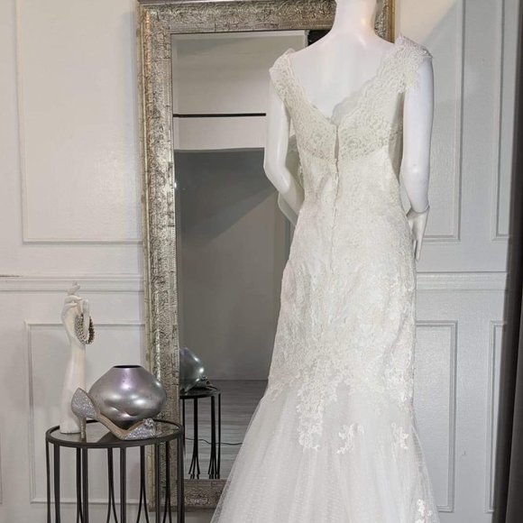 Off White Formal Evening Wedding Dress Gown - Picture 3 of 4